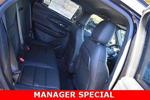 new 2025 Chevrolet TrailBlazer car, priced at $27,752