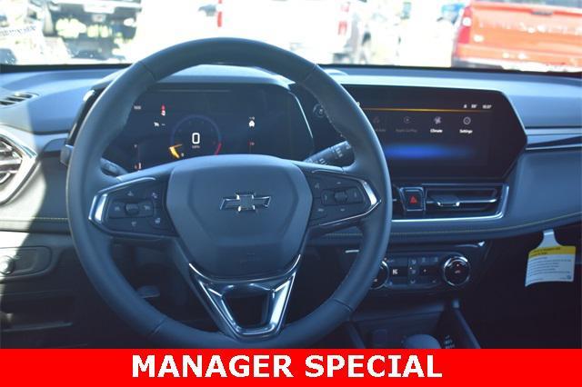 new 2025 Chevrolet TrailBlazer car, priced at $27,752