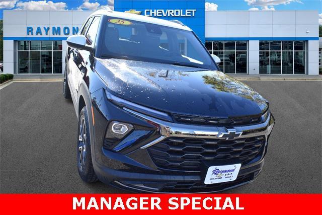 new 2025 Chevrolet TrailBlazer car, priced at $27,752
