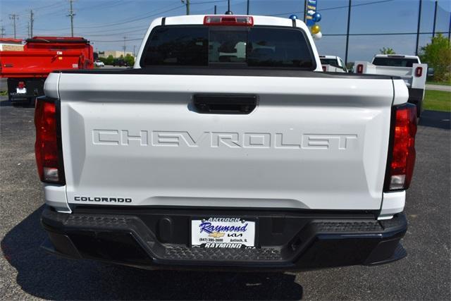 new 2024 Chevrolet Colorado car, priced at $30,597