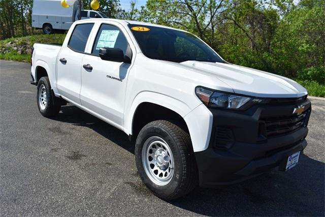 new 2024 Chevrolet Colorado car, priced at $30,597