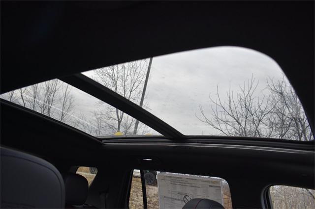 new 2025 Chevrolet Equinox car, priced at $33,725