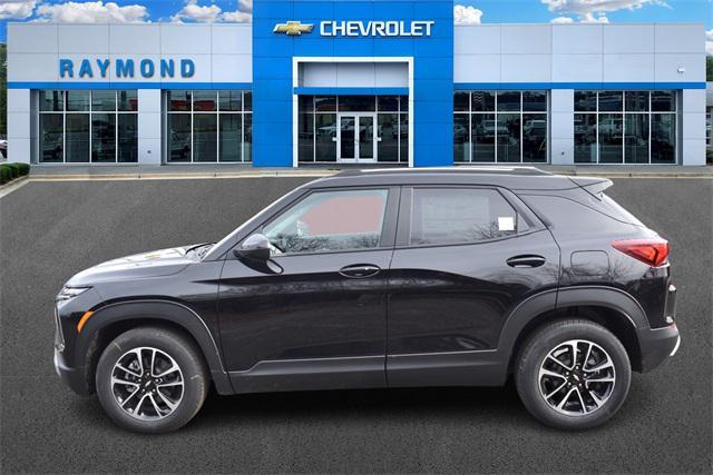 new 2025 Chevrolet TrailBlazer car, priced at $26,428