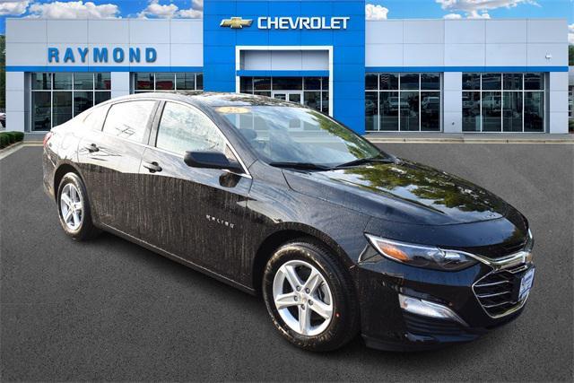 new 2025 Chevrolet Malibu car, priced at $23,570