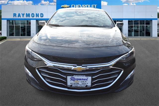 new 2025 Chevrolet Malibu car, priced at $23,570