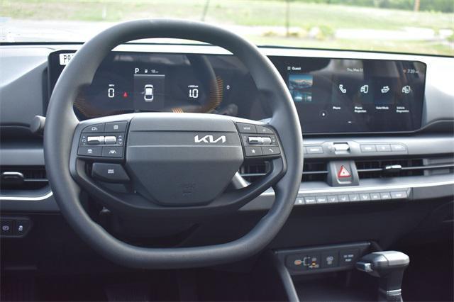 new 2025 Kia K4 car, priced at $23,182