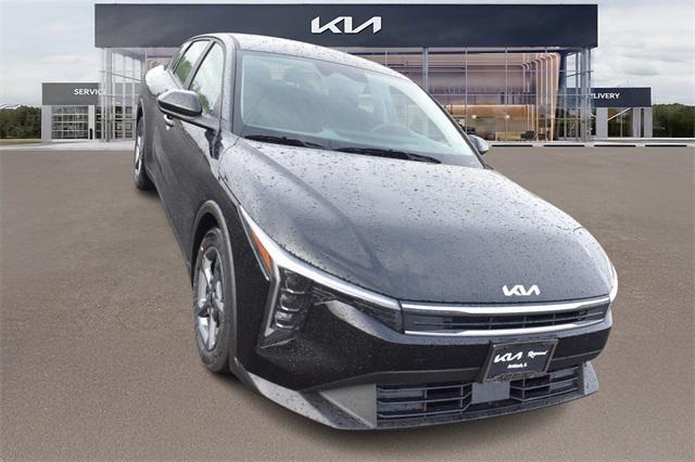 new 2025 Kia K4 car, priced at $23,182