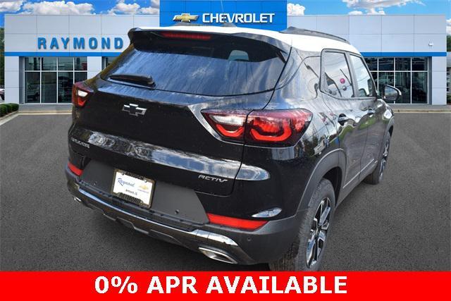 new 2025 Chevrolet TrailBlazer car, priced at $30,500