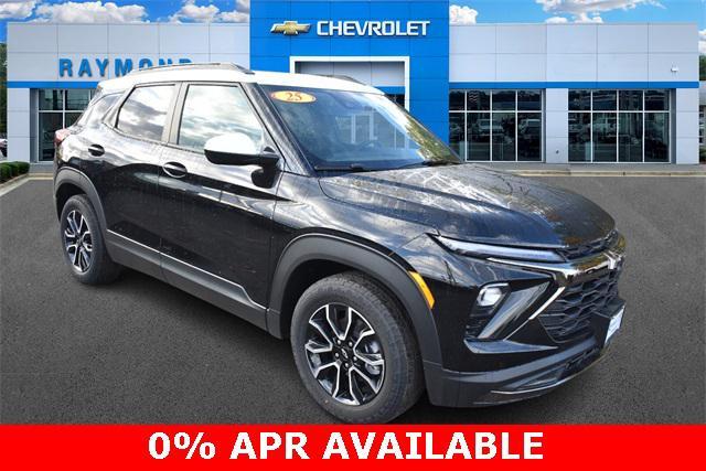 new 2025 Chevrolet TrailBlazer car, priced at $30,500