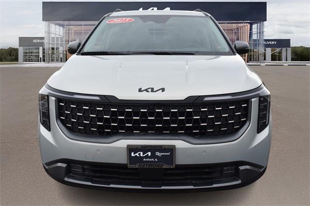 new 2025 Kia Carnival car, priced at $51,648