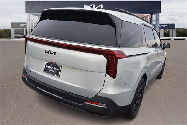 new 2025 Kia Carnival car, priced at $51,648