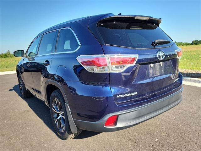 used 2016 Toyota Highlander car, priced at $21,989