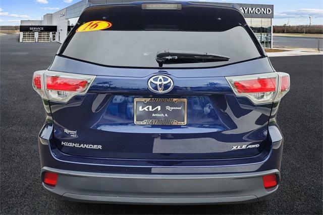 used 2016 Toyota Highlander car, priced at $21,897