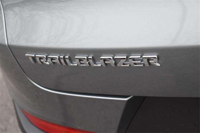 new 2025 Chevrolet TrailBlazer car, priced at $32,192