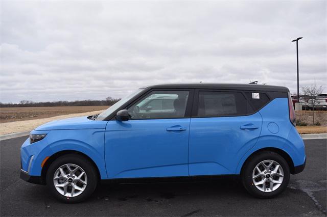 new 2025 Kia Soul car, priced at $23,451