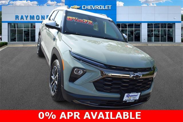 new 2025 Chevrolet TrailBlazer car, priced at $28,647