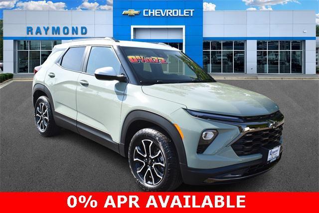 new 2025 Chevrolet TrailBlazer car, priced at $28,647