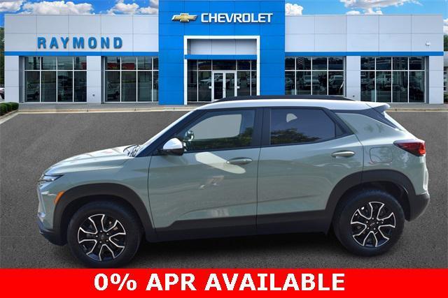 new 2025 Chevrolet TrailBlazer car, priced at $28,647