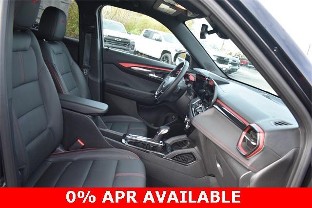 new 2025 Chevrolet TrailBlazer car, priced at $29,003