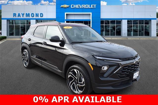 new 2025 Chevrolet TrailBlazer car, priced at $29,003