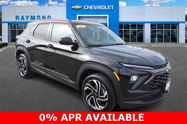 new 2025 Chevrolet TrailBlazer car, priced at $29,003