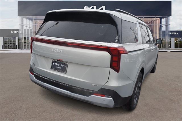 new 2025 Kia Carnival Hybrid car, priced at $41,698