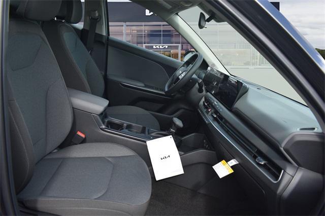 new 2025 Kia K4 car, priced at $23,665