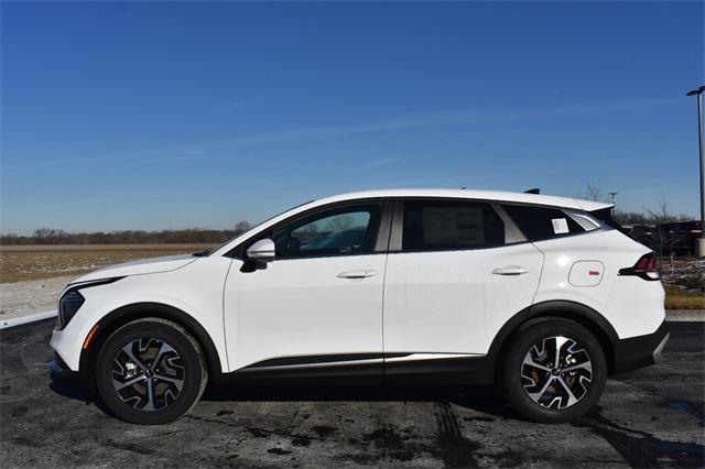 new 2025 Kia Sportage car, priced at $30,313