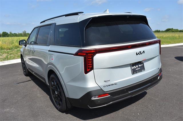 new 2025 Kia Carnival Hybrid car, priced at $51,782