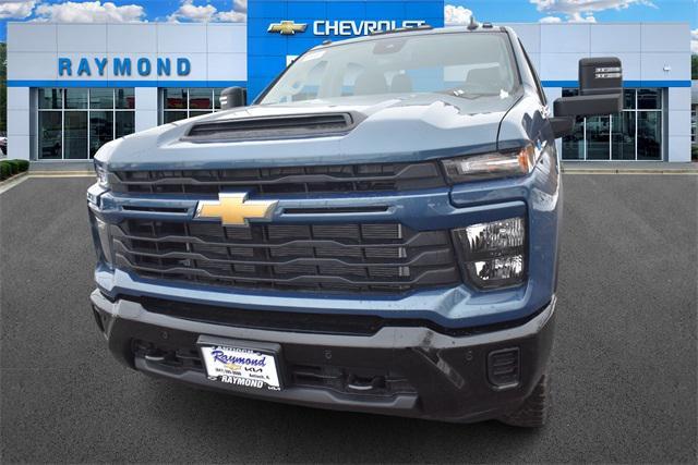 new 2025 Chevrolet Silverado 2500 car, priced at $54,084