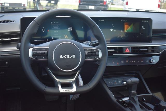 new 2025 Kia K5 car, priced at $30,265
