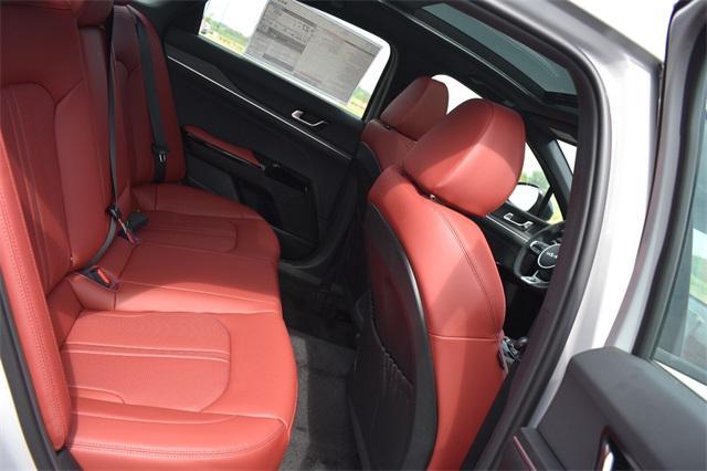 new 2025 Kia K5 car, priced at $31,922