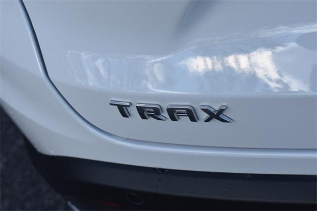 new 2025 Chevrolet Trax car, priced at $25,589