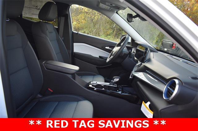 new 2025 Chevrolet Trax car, priced at $25,589