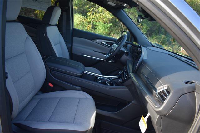 new 2026 Chevrolet Traverse car, priced at $43,598