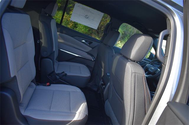 new 2026 Chevrolet Traverse car, priced at $43,598