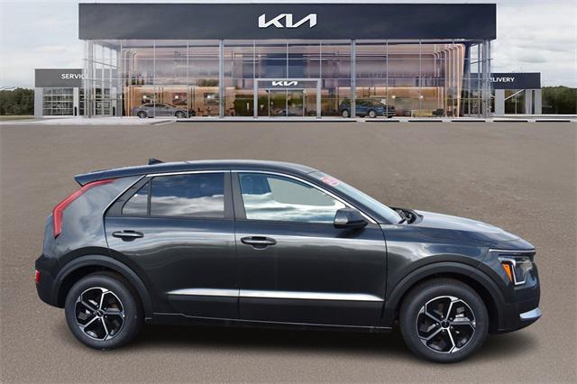 new 2025 Kia Niro car, priced at $25,575