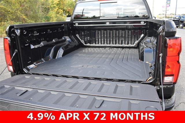 new 2026 Chevrolet Colorado car, priced at $43,450