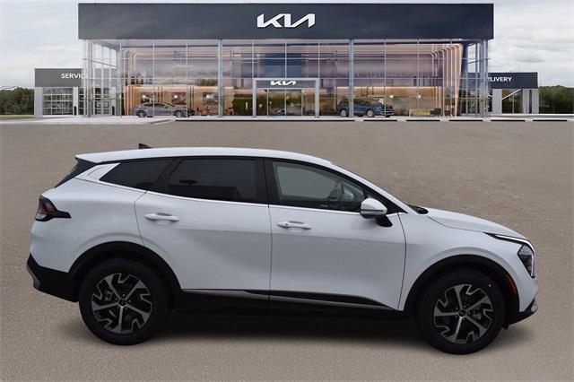 new 2025 Kia Sportage car, priced at $30,048