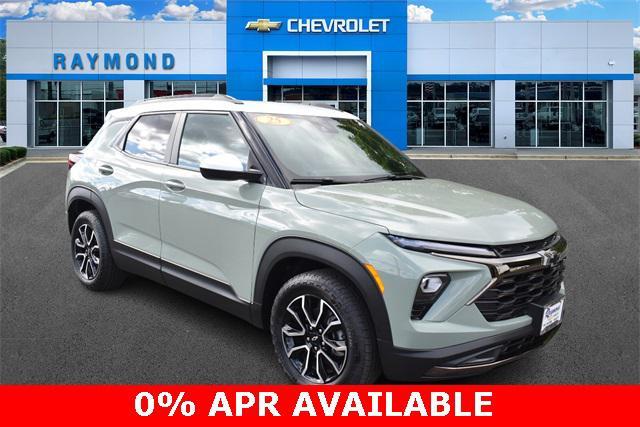 new 2025 Chevrolet TrailBlazer car, priced at $26,676