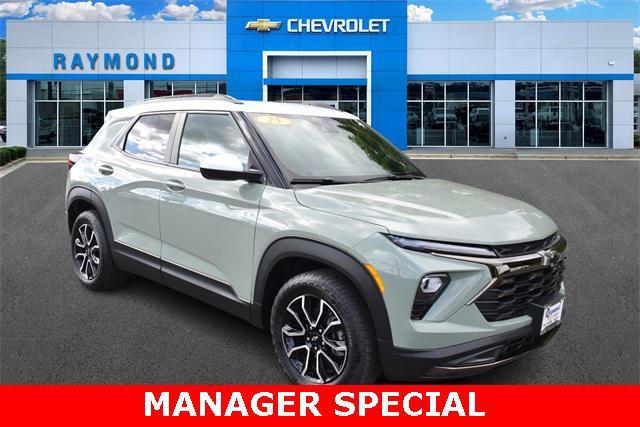 new 2025 Chevrolet TrailBlazer car, priced at $26,676