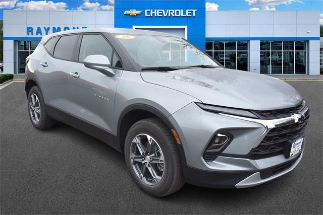 new 2025 Chevrolet Blazer car, priced at $36,955