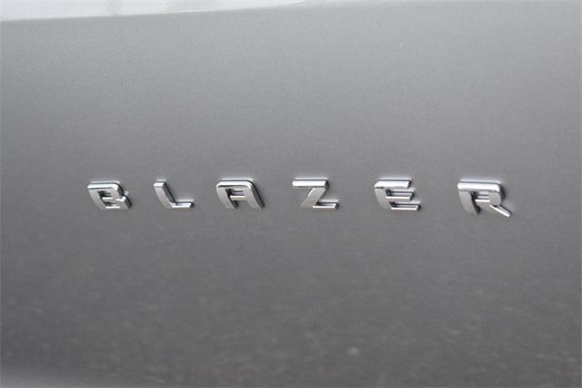 new 2025 Chevrolet Blazer car, priced at $36,955