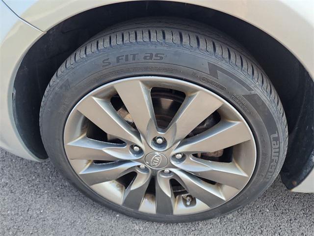 used 2013 Kia Forte Koup car, priced at $7,829