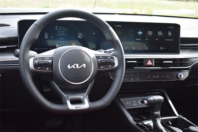 new 2025 Kia K5 car, priced at $29,154