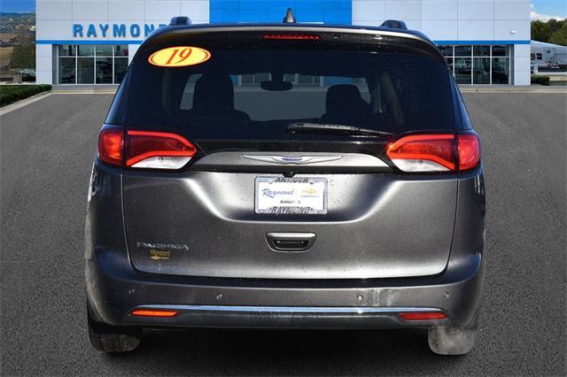 used 2019 Chrysler Pacifica car, priced at $14,987