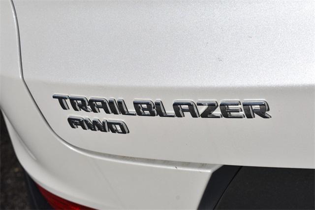 new 2025 Chevrolet TrailBlazer car, priced at $32,810