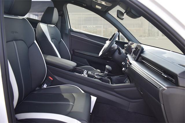 new 2025 Kia K5 car, priced at $31,636
