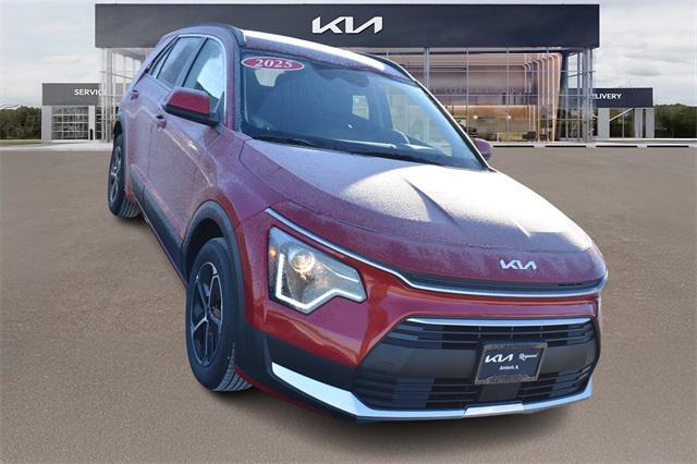 new 2025 Kia Niro car, priced at $30,529