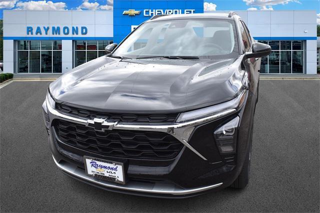 new 2025 Chevrolet Trax car, priced at $23,106